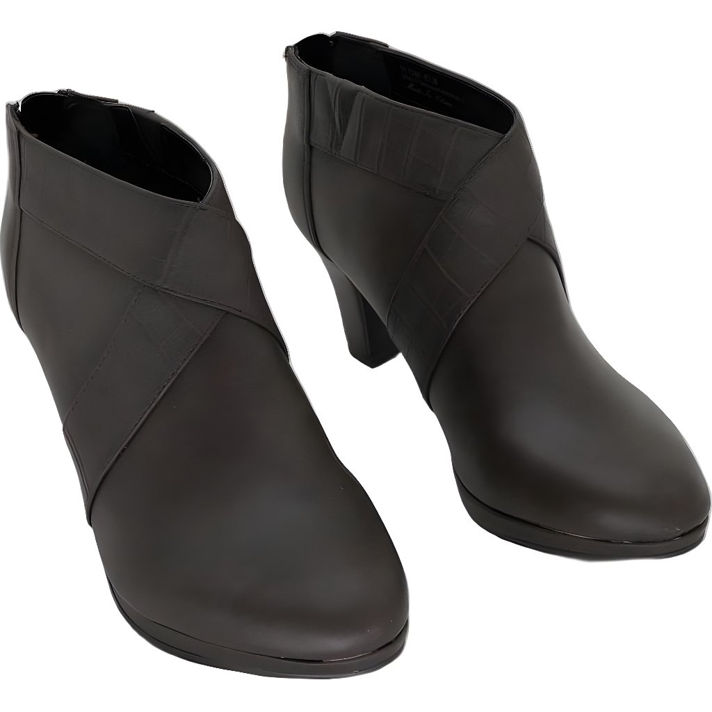 Easy Street Women's Heeled Boots - Dark Brown
